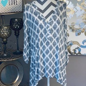 Women’s 3/4 sleeve top